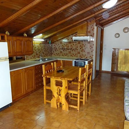 Marilena Apartments & Studios Ипсос Экстерьер фото