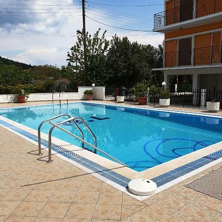 Marilena Apartments & Studios Ипсос Экстерьер фото