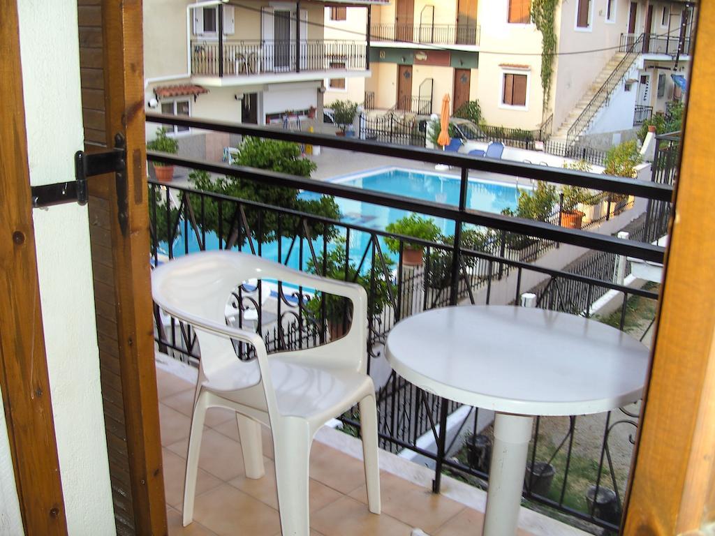 Marilena Apartments & Studios Ипсос Номер фото