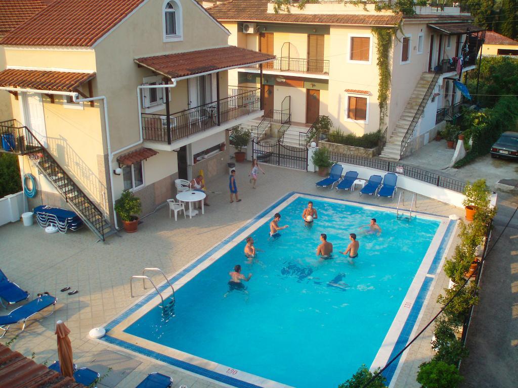 Marilena Apartments & Studios Ипсос Экстерьер фото