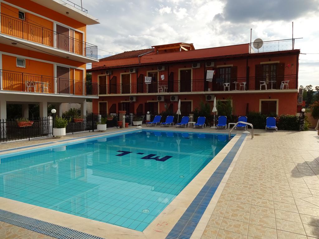 Marilena Apartments & Studios Ипсос Экстерьер фото